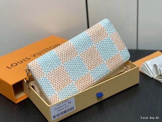 Firstbag WALLET-10*20*2 LOUIS VUITTON ZIPPY cm 0729